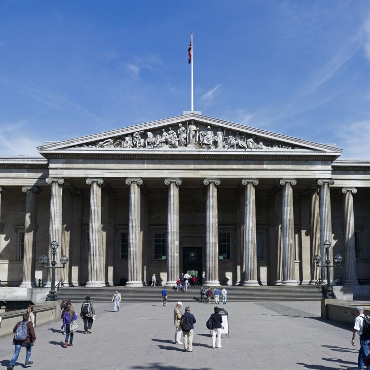 Front of British Museum during the day.