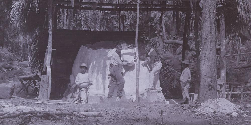 Giuntini making a plaster cast